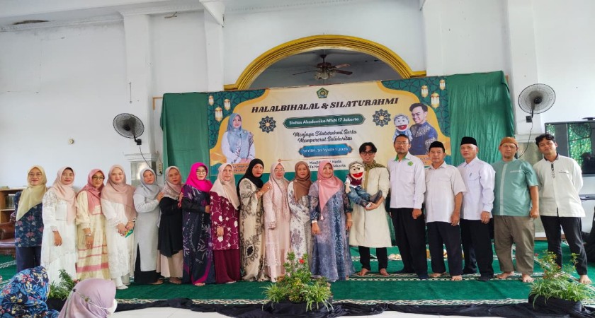 KEMBALI KE MADRASAH DENGAN HATI YANG FITRI