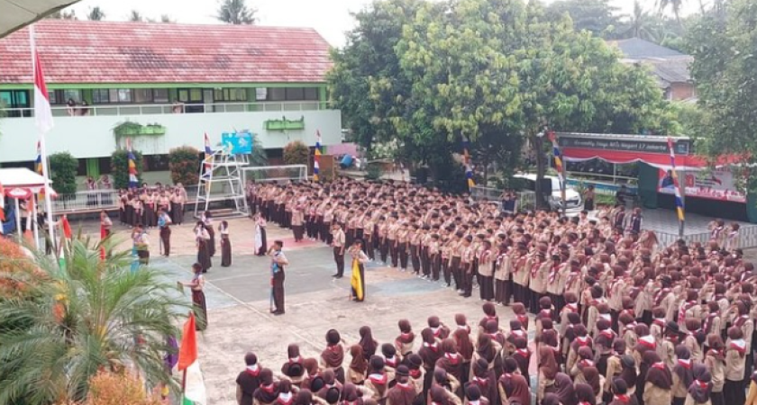 MTsN 17 Jakarta Rayakan Hari Pramuka ke-64