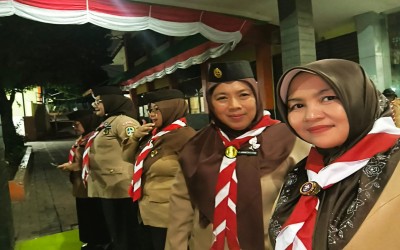 Ulang Janji Hari Pramuka Ke-65, Kamabigus MTsN 17 Nur Azijah Teguhkan Komitmen dan Pengabdian