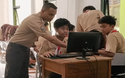 Peserta Didik Kelas 9 Perdalam Keterampilan Informatika